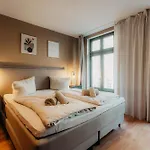 Luga Homes - Karli